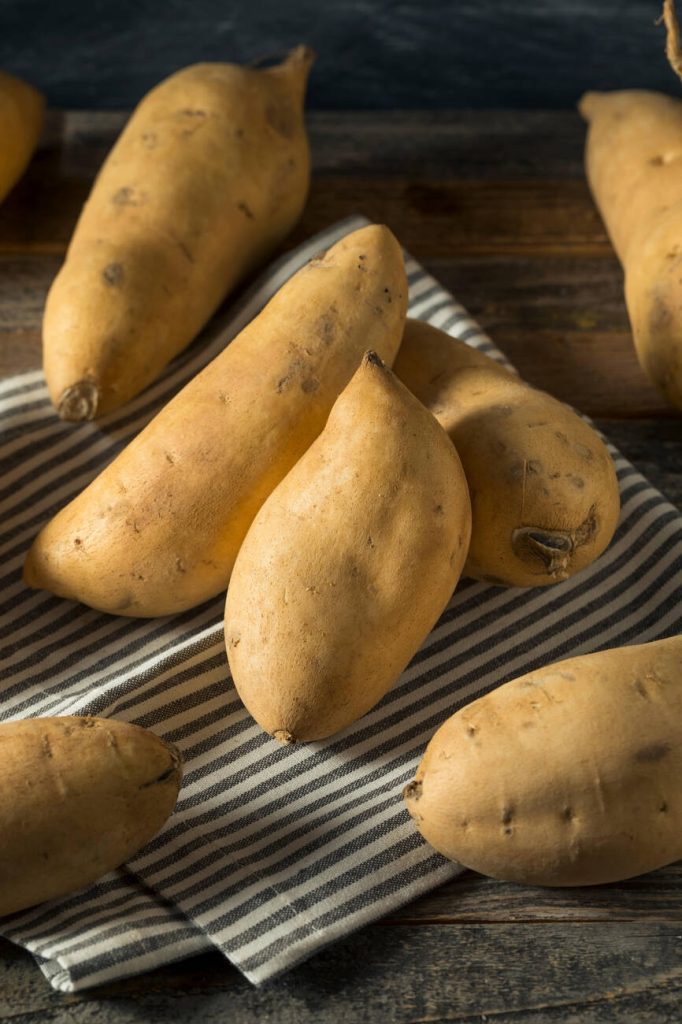 carbs in sweet potato vs potato