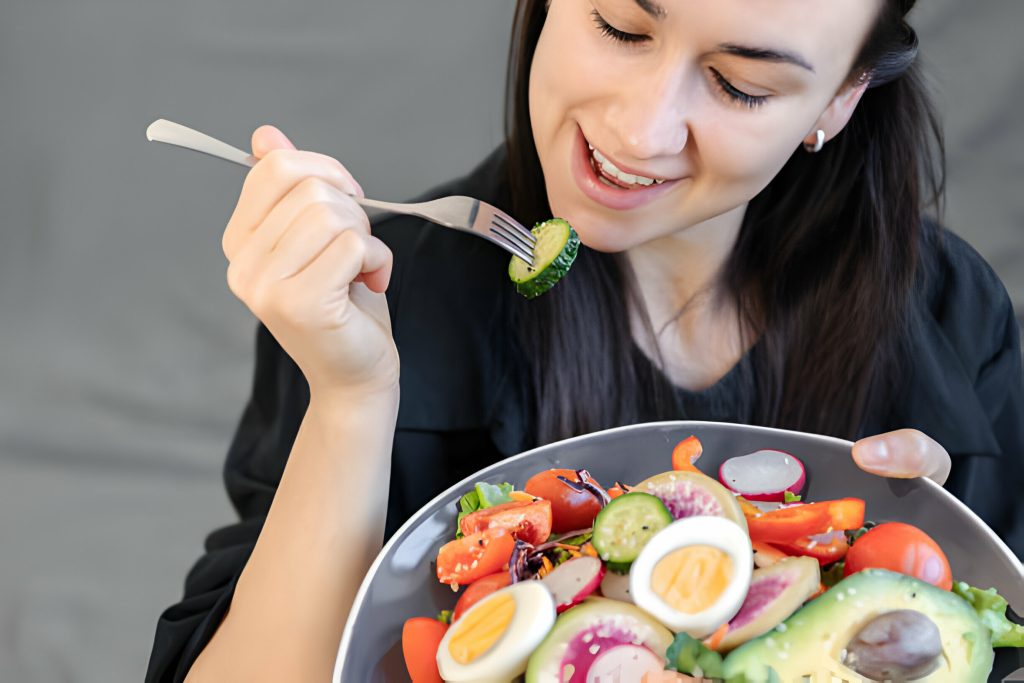 Can you eat salad on keto?